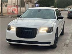 کرایسلەر 300